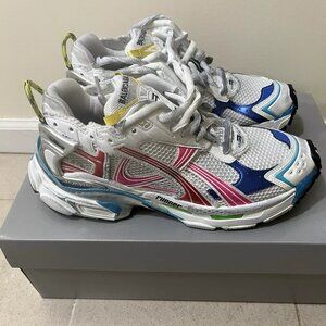 Balenciaga Runners